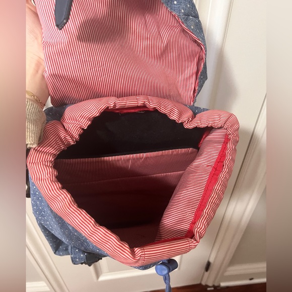 Hershel Signature Backpack - Picture 3 of 3